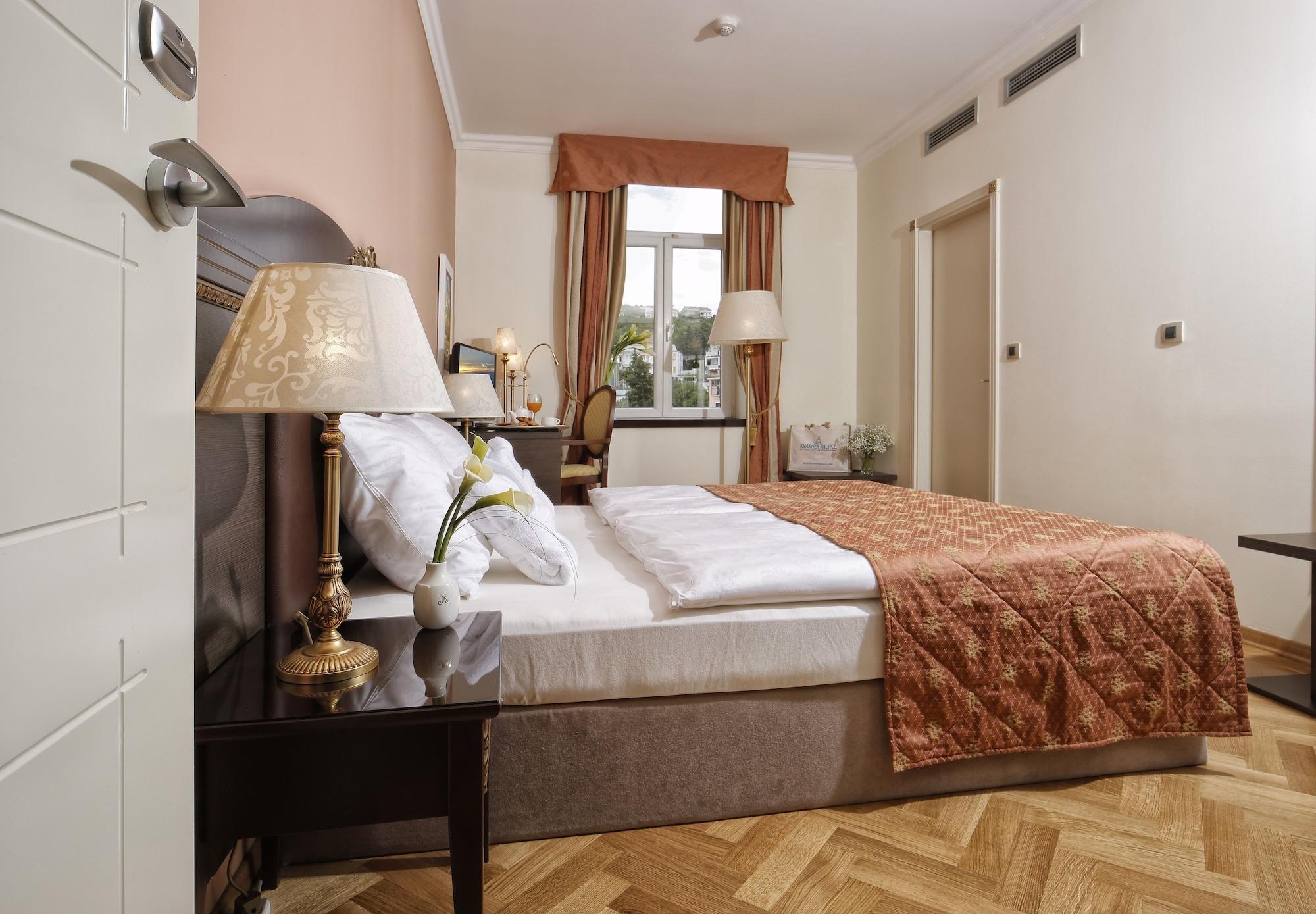 Hotel Kvarner Palace Crikvenica Eksteriør billede