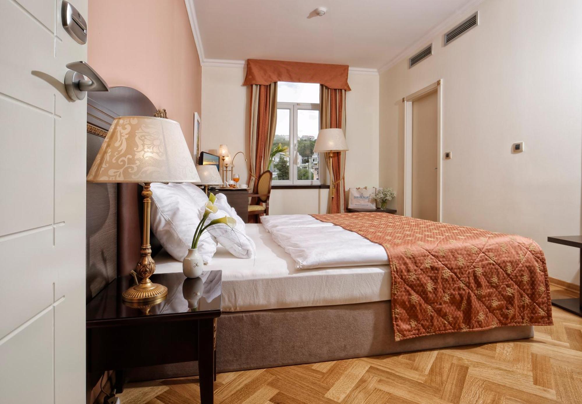 Hotel Kvarner Palace Crikvenica Eksteriør billede
